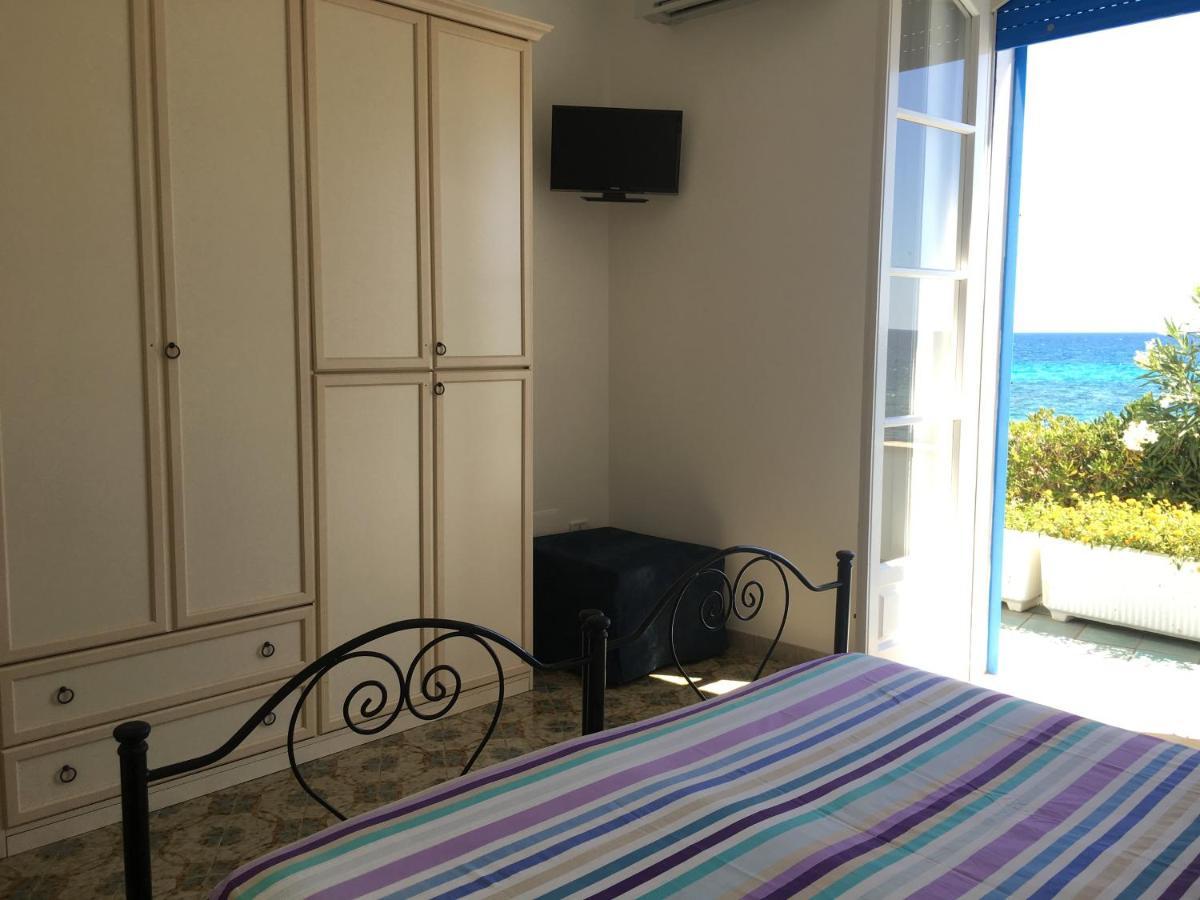 Casa Direttamente Sul Mare Villa Marina di Mancaversa Bagian luar foto
